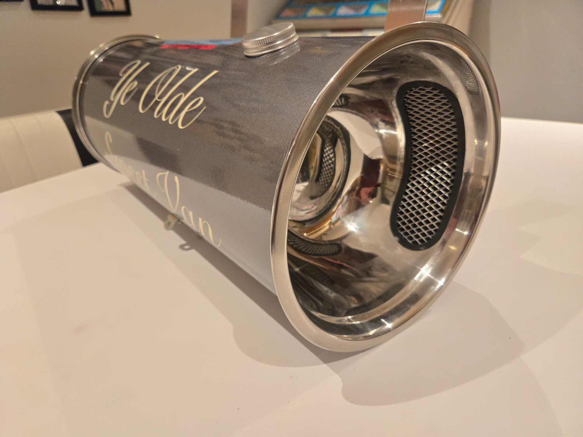 Side intake cooler